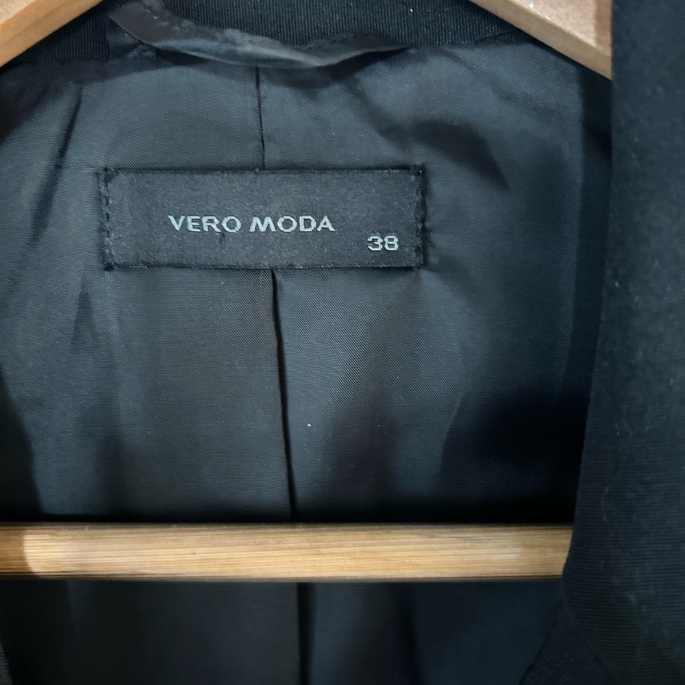 Vero‎ Moda Womens Black Single Button Tailored Blazer Split Cuff Size 38 - Picture 2 of 4
